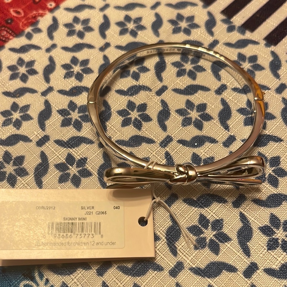 Kate Spade Bow Bracelet BRAND NEW w/tag